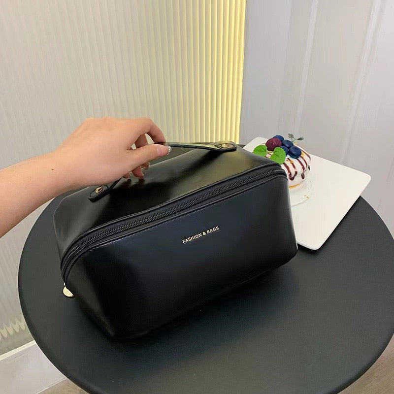 Beauty Case Deluxe | The largest and most user-friendly Beauty Case!