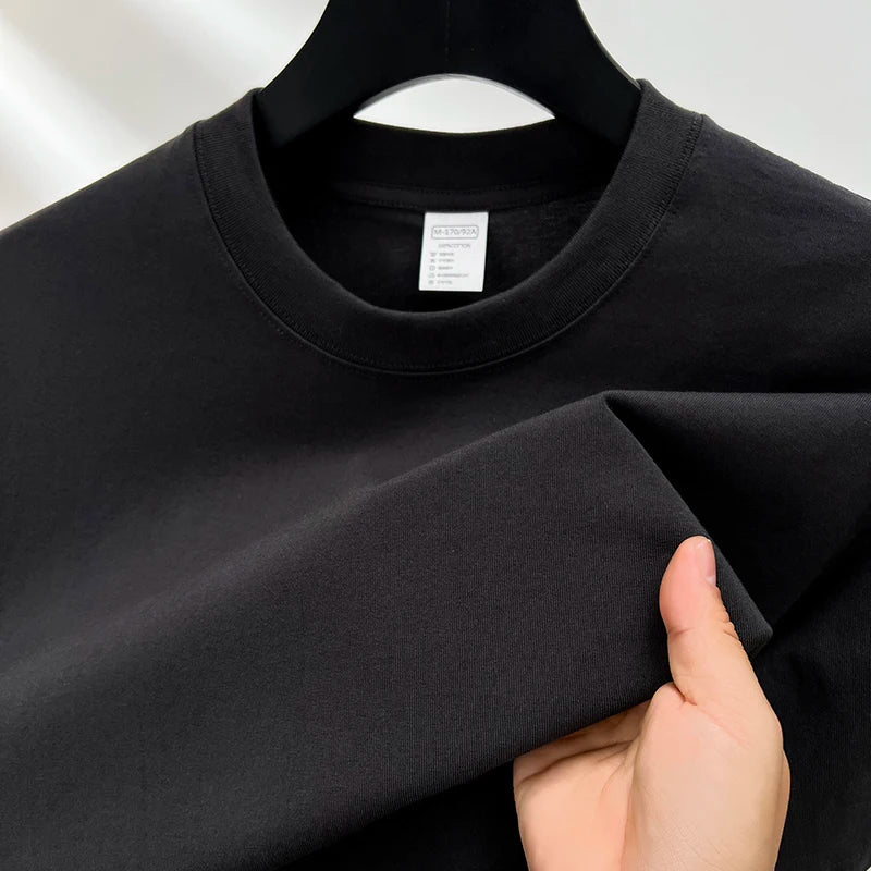 Cassian - Lightweight Short Sleeve Round Neck T-shirt