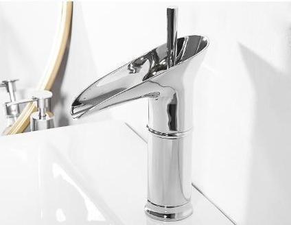 Charly | Antique Waterfall Bathroom Faucet