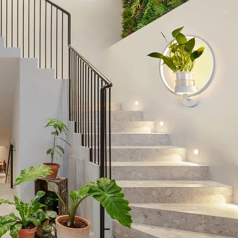 Charly | Botanical Wall Light with Plant | Stylish Wall Lighting