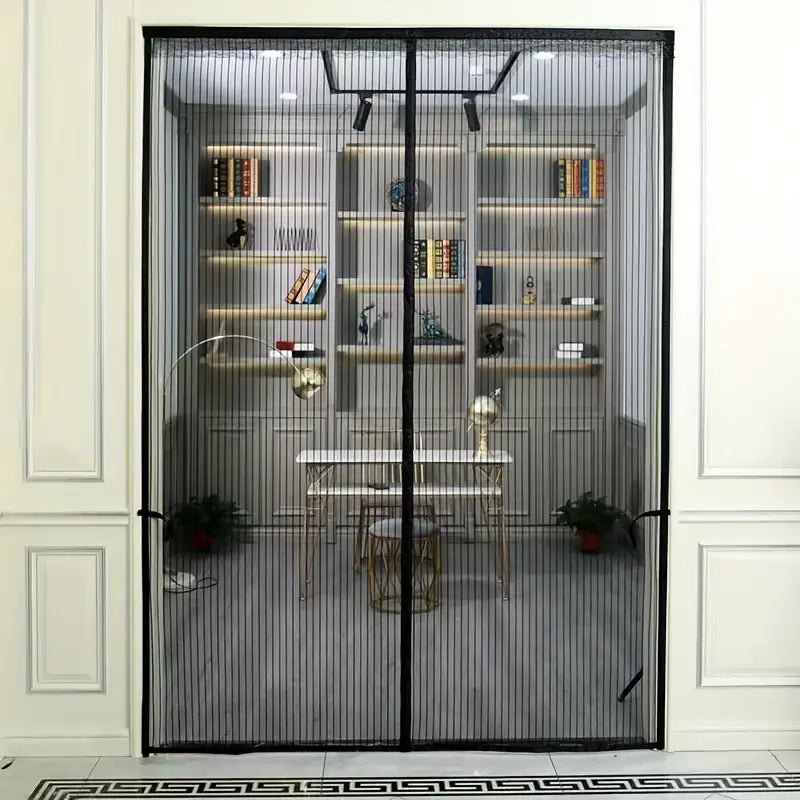 Charly | BugGuard | Magnetic Insect Screen Door