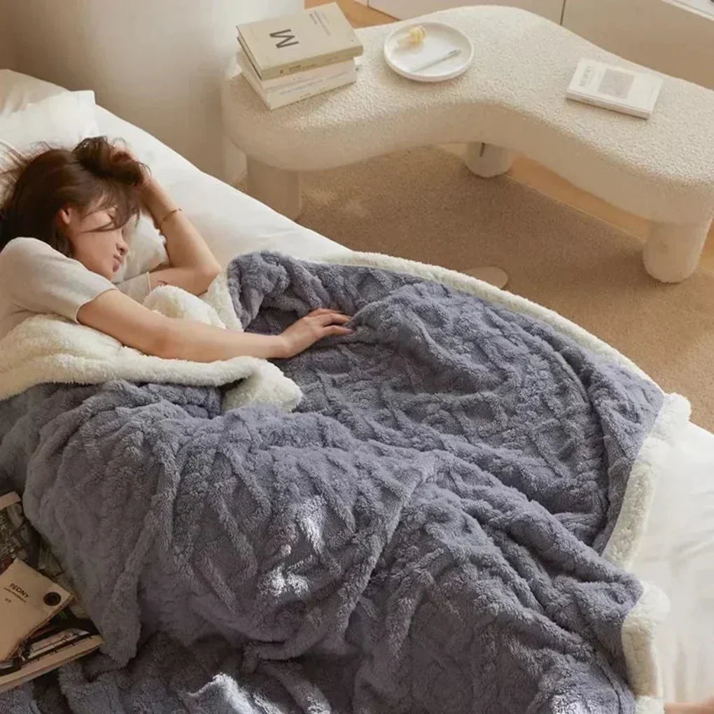 Charly | Cozy Sherpa Blanket with Textured Design