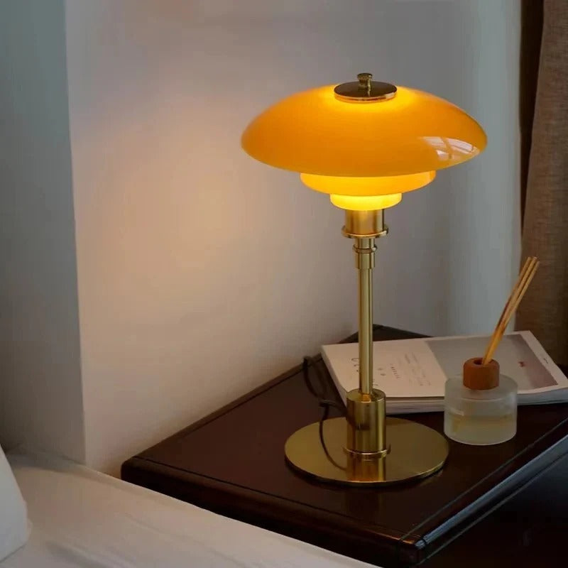 Charly | Dimmable Round Table Lamp