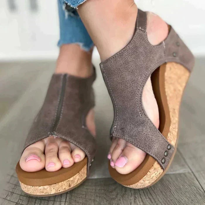 Charly Elegant and Comfortable Wedge Heels