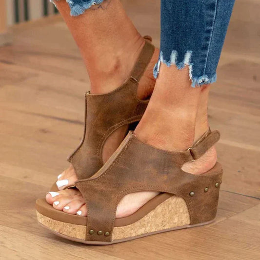 Charly Elegant and Comfortable Wedge Heels
