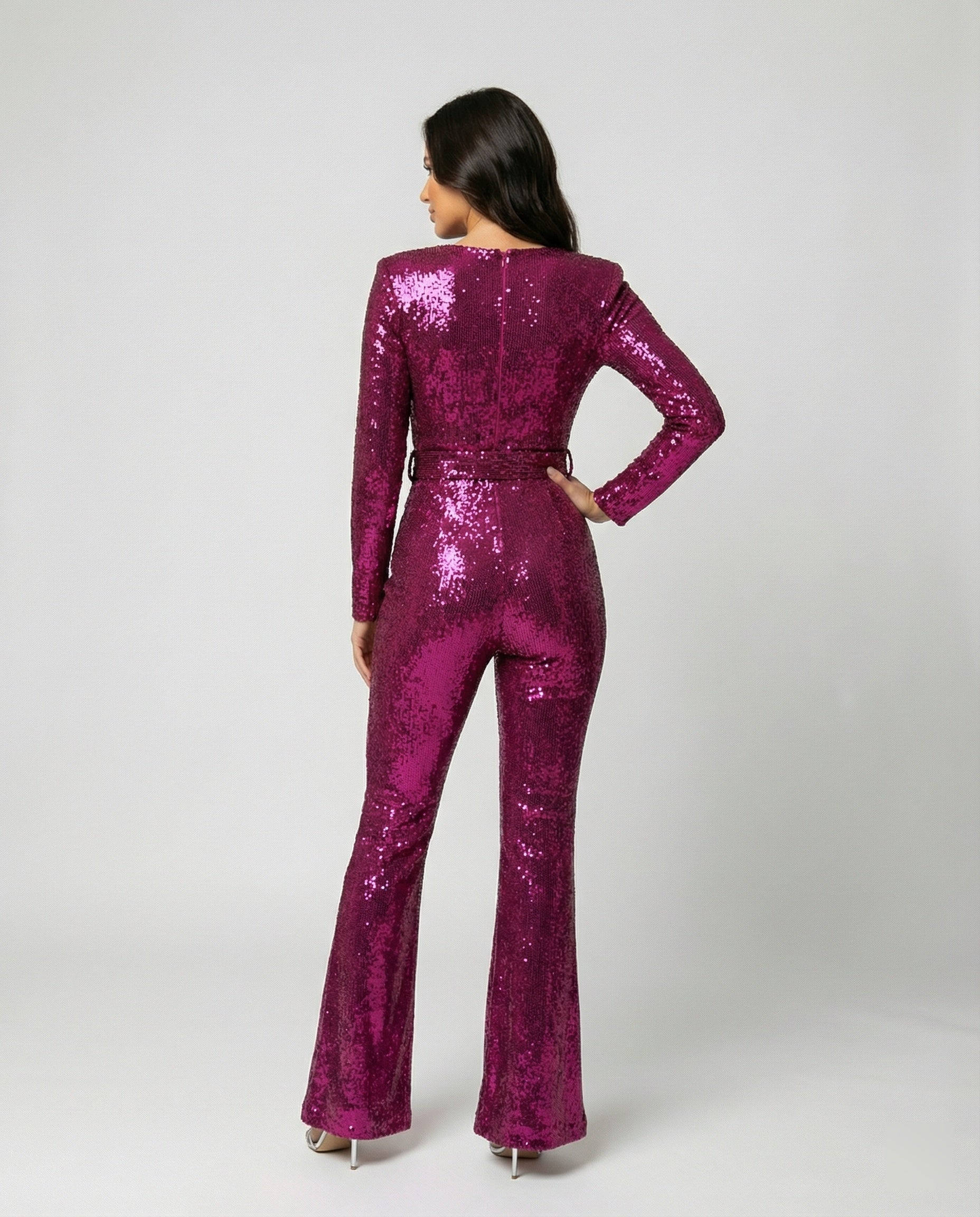 Charly - Elegant Sequin Jumpsuit with Long Sleeves Figure-Hugging Fit