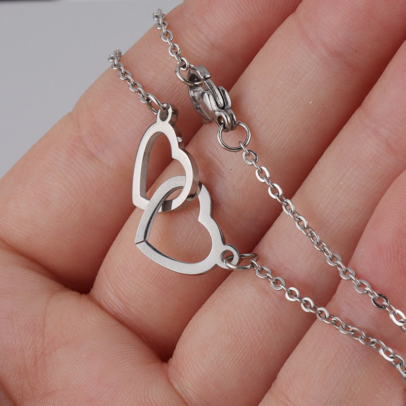 Charly | Heart Necklace with Rotating Rose Gift Box