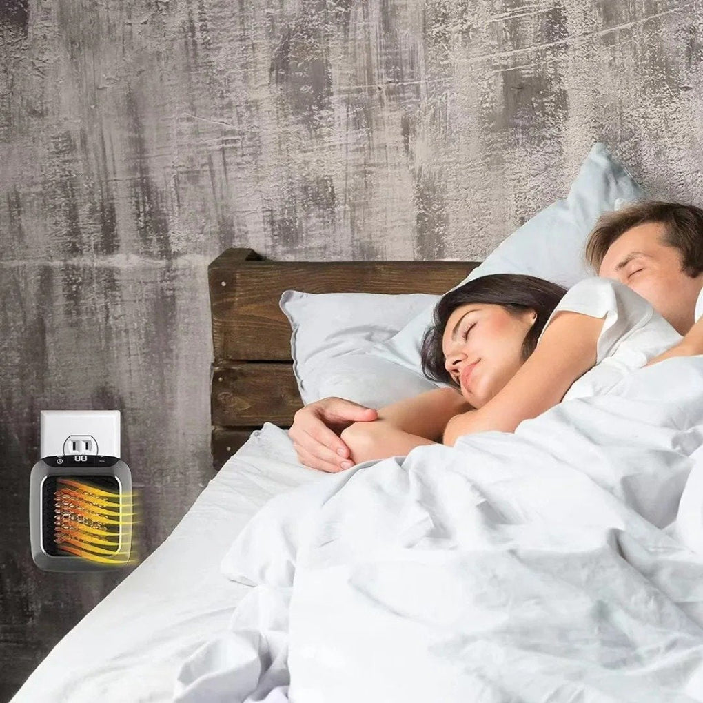 Charly | Mini Wall Plug Heater with Remote Control