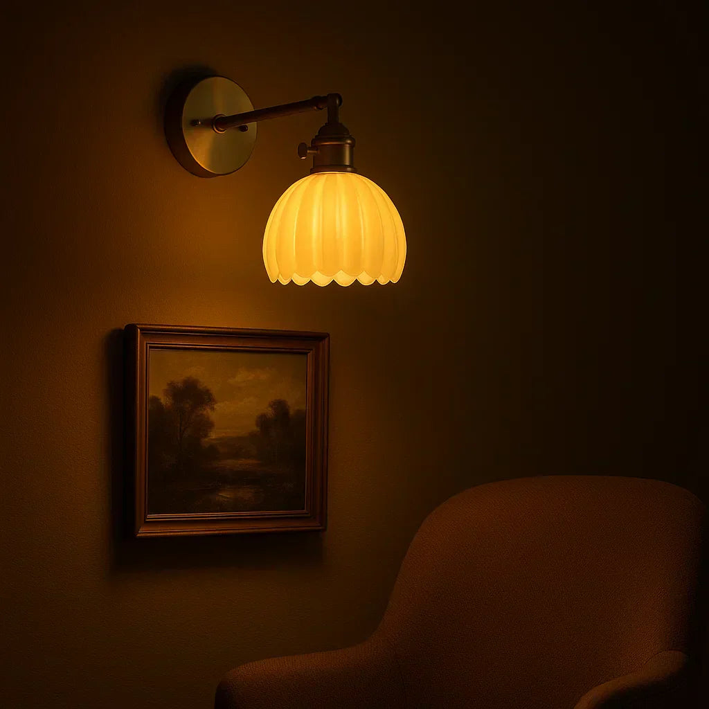 Charly | Retro Wall Lamp with Tulip Glass Shade | Vintage Style