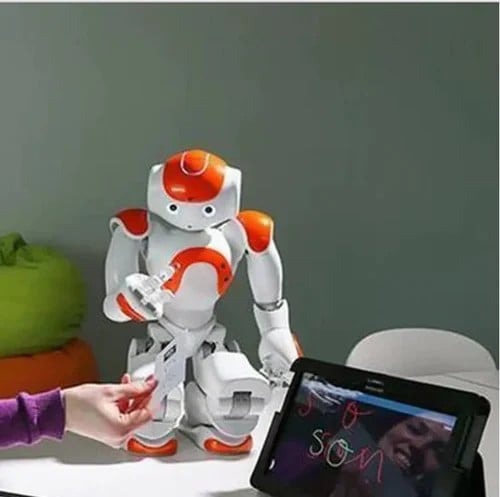 Charly | Smart Robot Toy for Kids | ThinkBot Interactive Learning Robot | Gesture Control | Dancing & Talking | Rechargeable