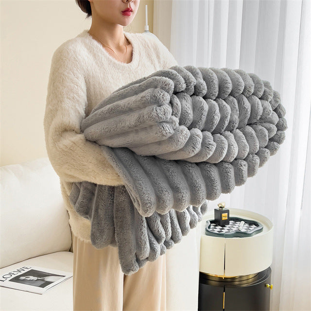 Charly | Textured Plush Blanket
