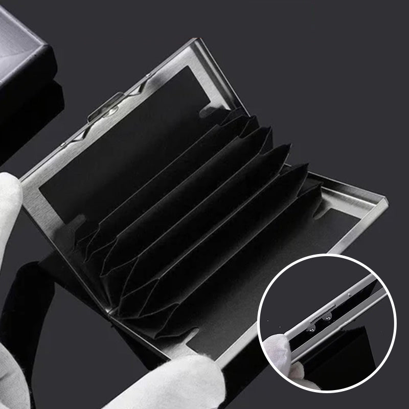 Charly | Ultra-thin Card Holder with Theft and Demagnetization Protection