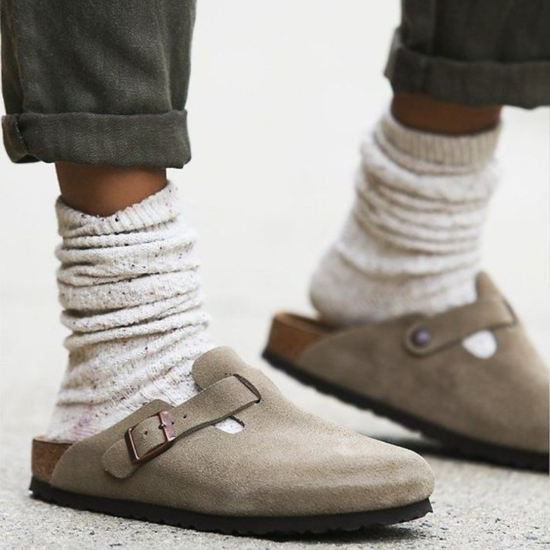 Charly | Unisex Clogs with Buckle Strap