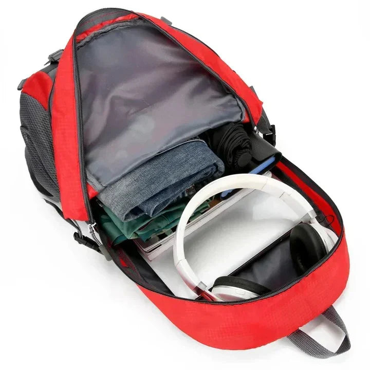 Charly | Waterproof Travel Backpack with Multiple Compartments