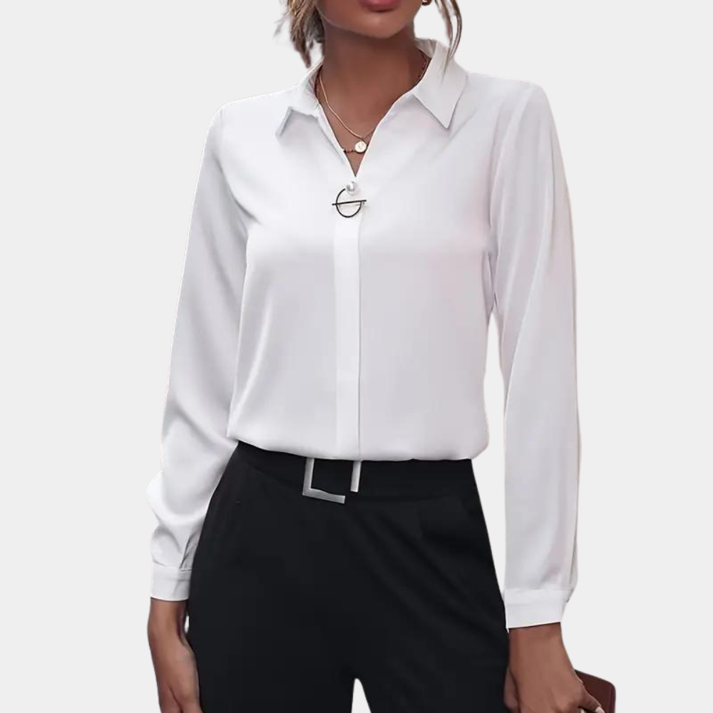 Charly | Women's Button-Up Shirt with Ring Detail