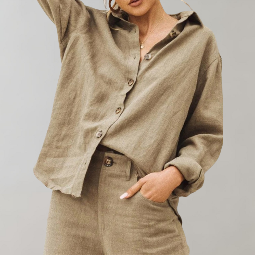 Charly | Women's Relaxed Fit Button-Down Blouse