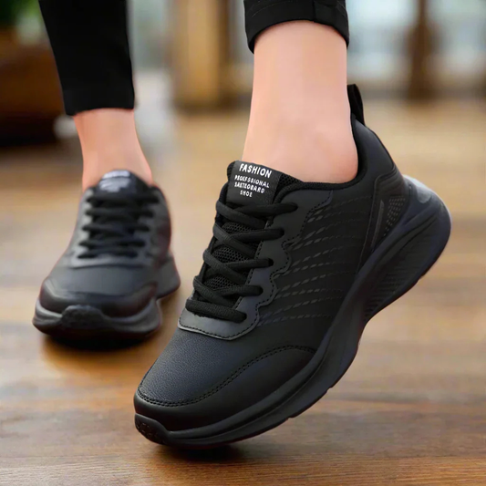 Charly | Women's Slip-Resistant Work Shoes with Lace-Up Closure