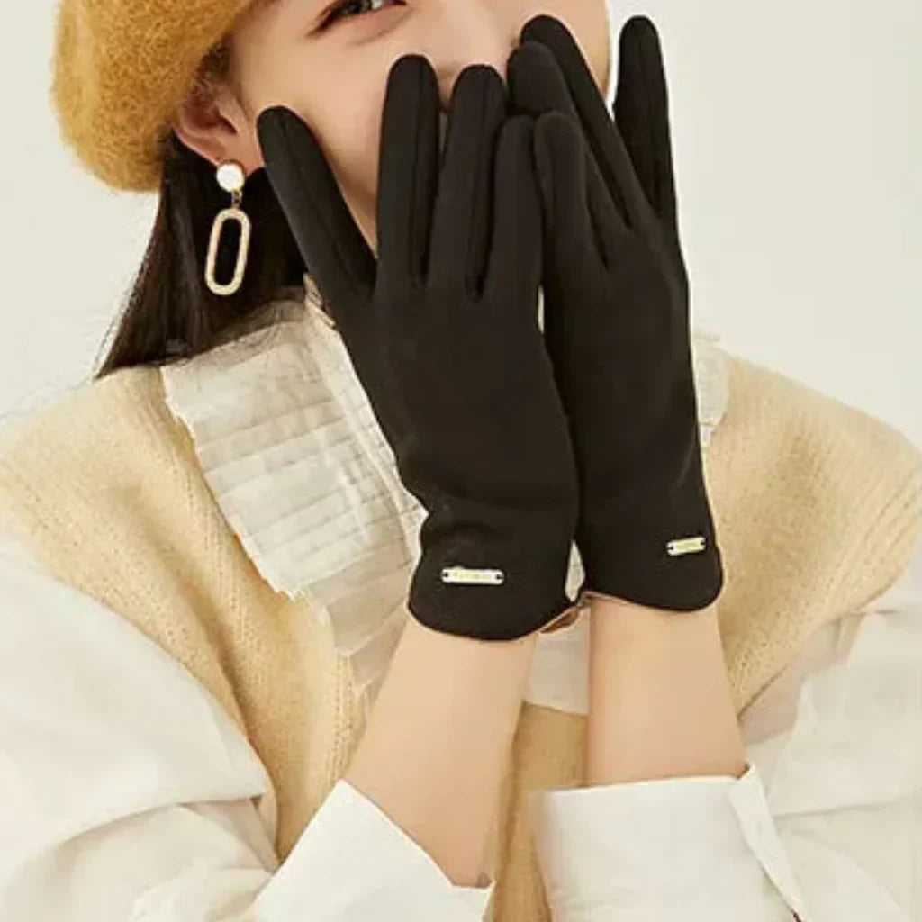 Classic Sweden Women's Gloves - SuaveTouch