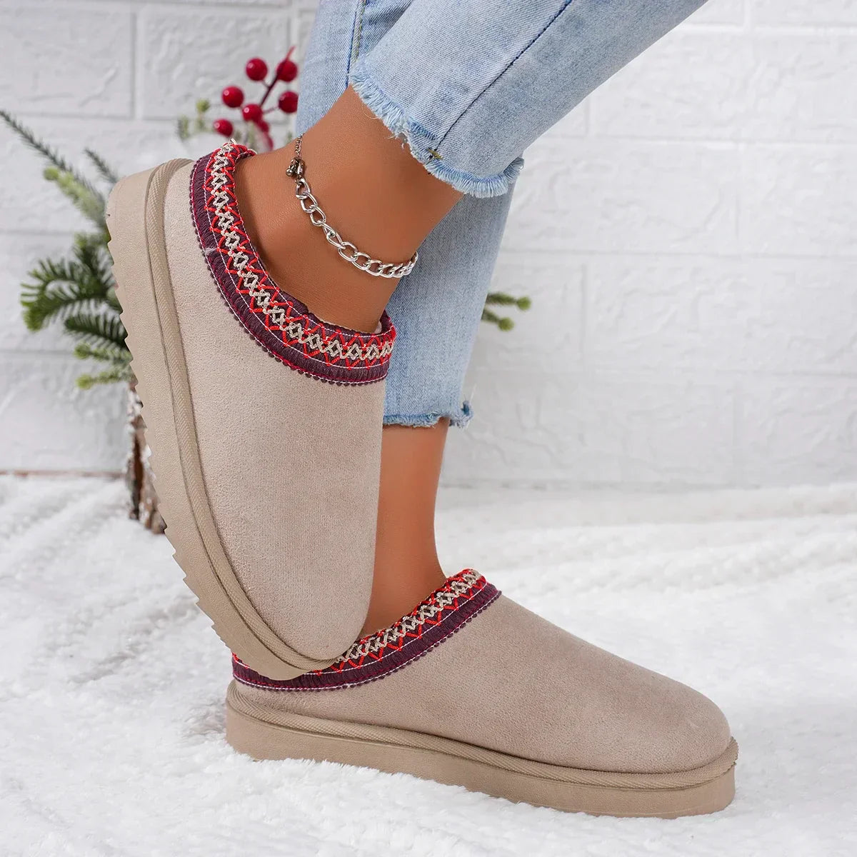 Luxury Cashmere Winter Boots for Women | Ultra-warm, thick-soled slippers for cozy comfort