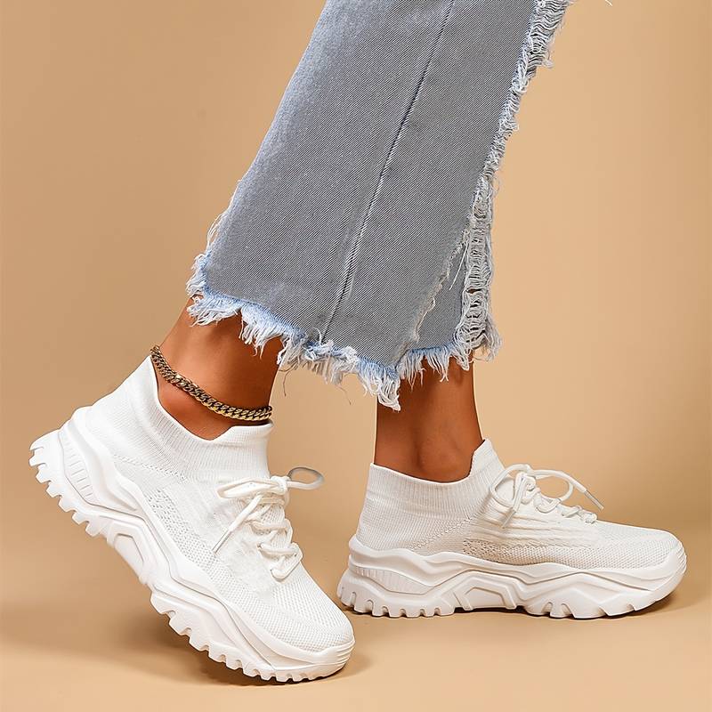 Orthopedic Shoes with Additional Support for the Feet