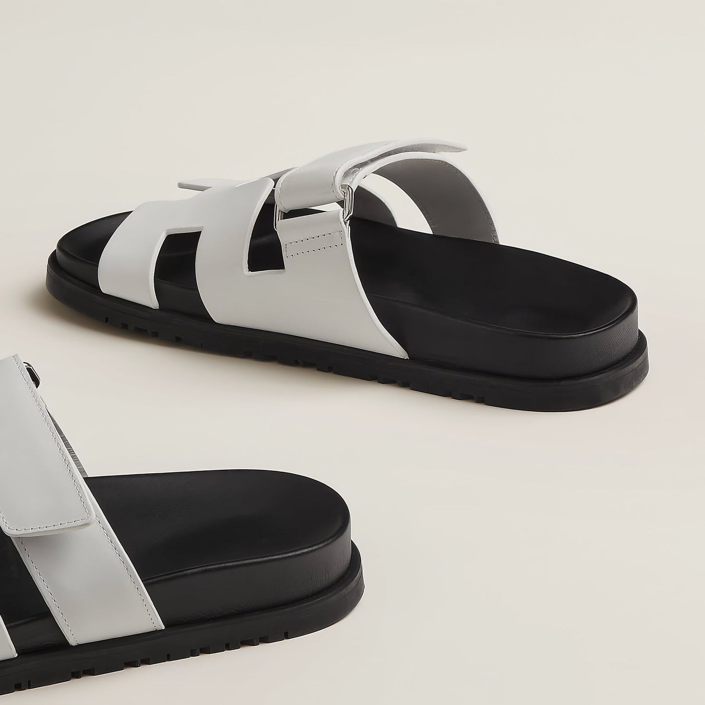 Women's Slippers with Modern Cutout Strap